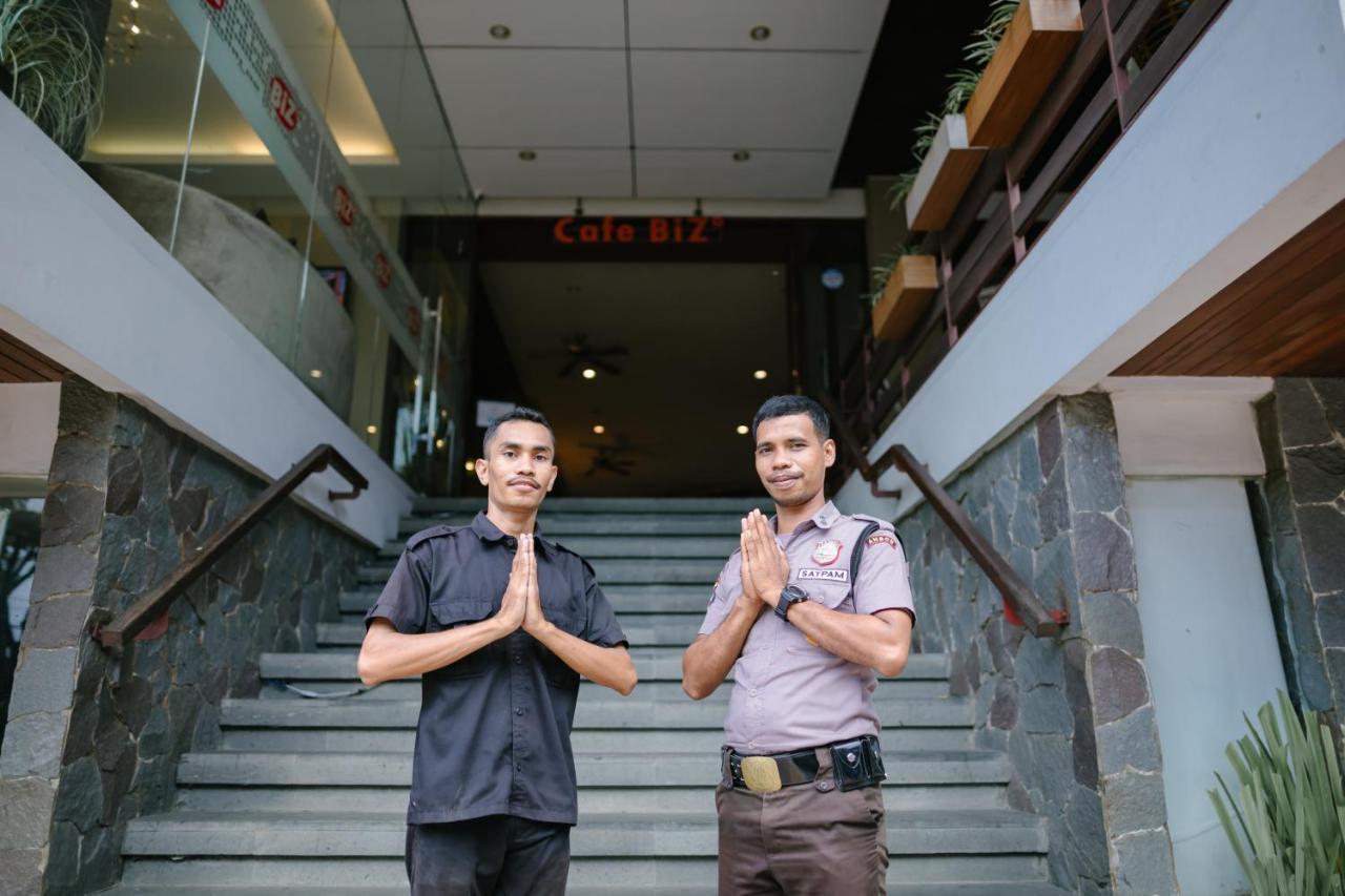 Biz Hotel City Center Ambon Exterior foto